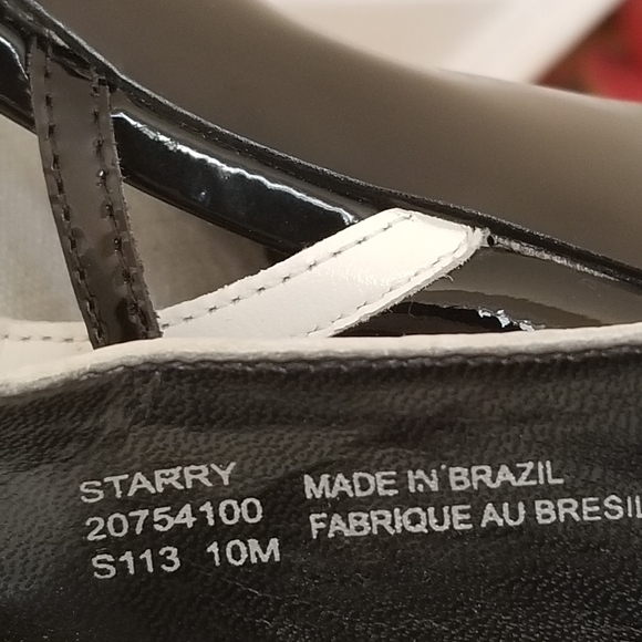 Carlos Santana Black and White Dress Shoes - Picture 6 of 9